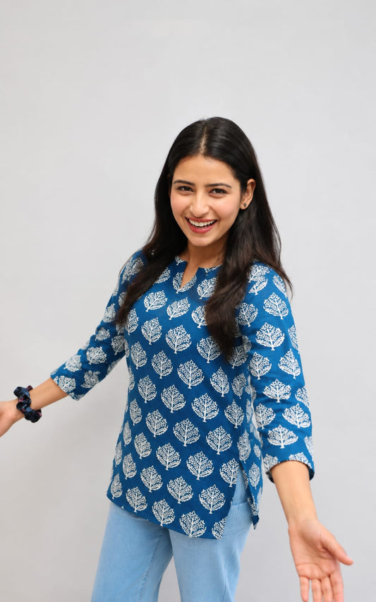 Classic Blue Printed Casual Short Kurti for Jeans