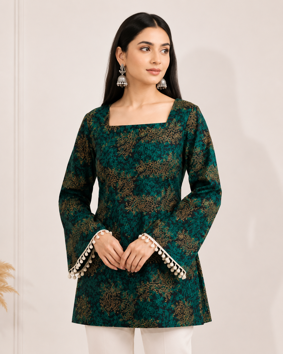 Elegant Green Floral Printed Short Kurti