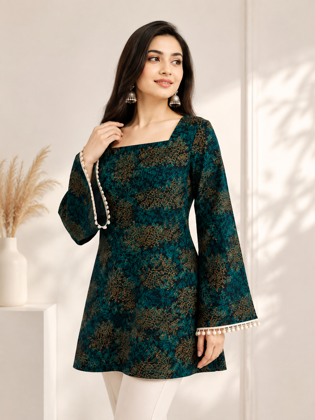 Elegant Green Floral Printed Short Kurti